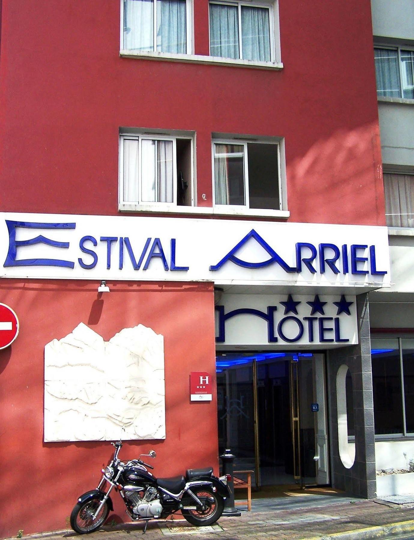 Hotel Estival Arriel Lourdes Exterior photo